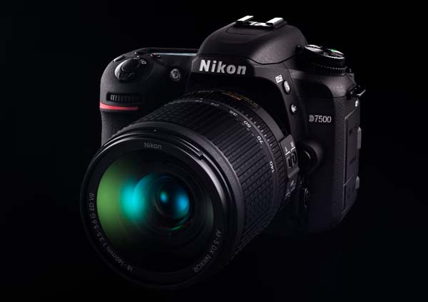 oración Indirecto donde quiera Nikon D7500 - Vídeo 4K, pantalla táctil abatible y sensor profesional